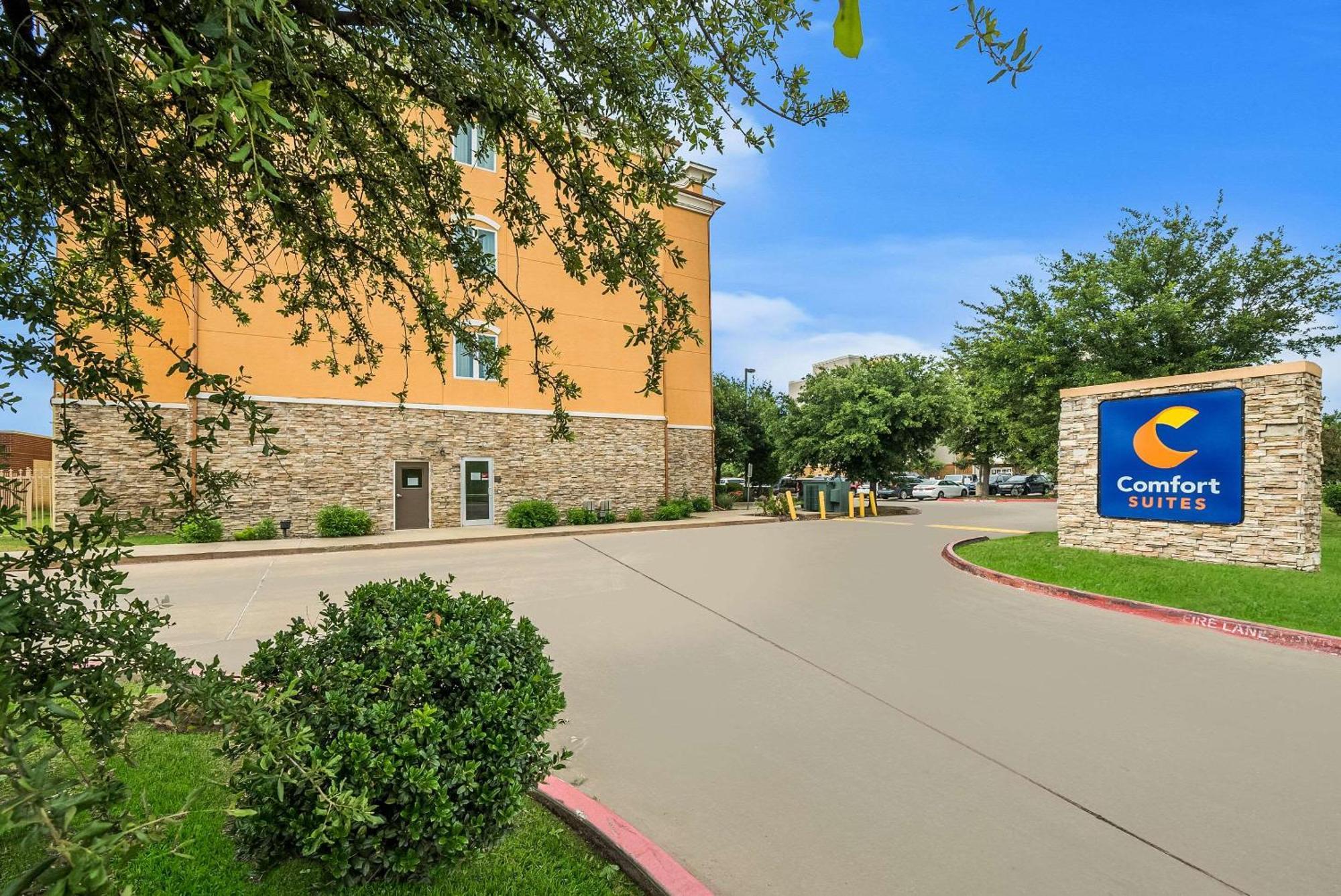 Comfort Suites Plano - Dallas North Eksteriør billede